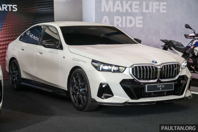 BMW i5 Limited Edition 2024 Auto Bavaria — aksesori M Performance RM100k, 22 unit sahaja; RM450k