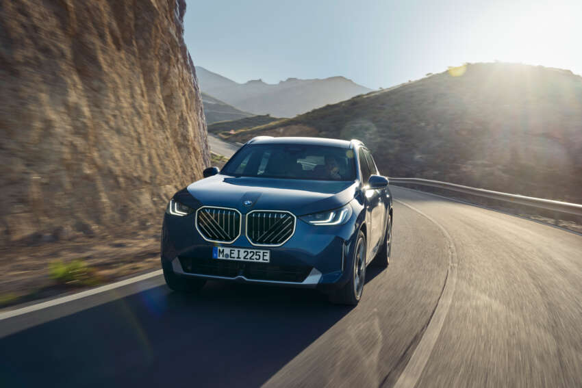 2025 BMW X3 debuts – G45 gets bold redesign, new variant naming scheme; PHEV up to 90 km EV range 1778584