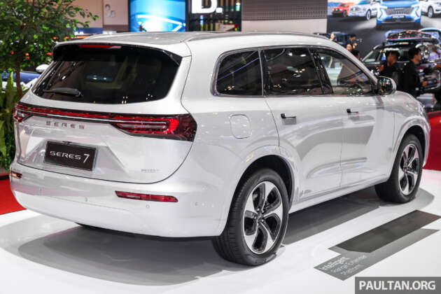 Seres 7 in Indonesia – rebadged Huawei Aito 7, 6-seat range-extender EV SUV, up to 449 PS, 1,150 km range