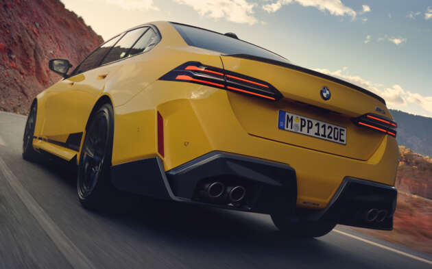 2024 BMW M5 G90 gets M Performance Parts – carbon fibre bodykit, matte black decals for 727 PS PHEV