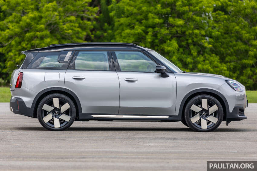 2024 MINI Countryman SE Malaysia gallery – U25 EV with up to 313 PS, 432 km range, from RM258,888 1810359
