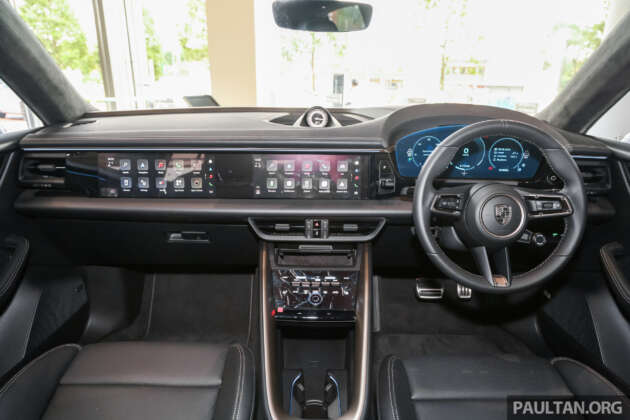 Porsche Macan Turbo 2024 di Malaysia — 639 PS, 0-100 km/j 3.3 saat, jarak 591 km WLTP; dari RM635k