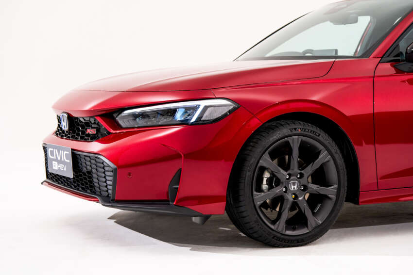 Honda Civic <em>facelift</em> 2025 kini di Thailand – bermula RM132k, rupa lebih segar, 1.5L Turbo dan hibrid e:HEV 1799189