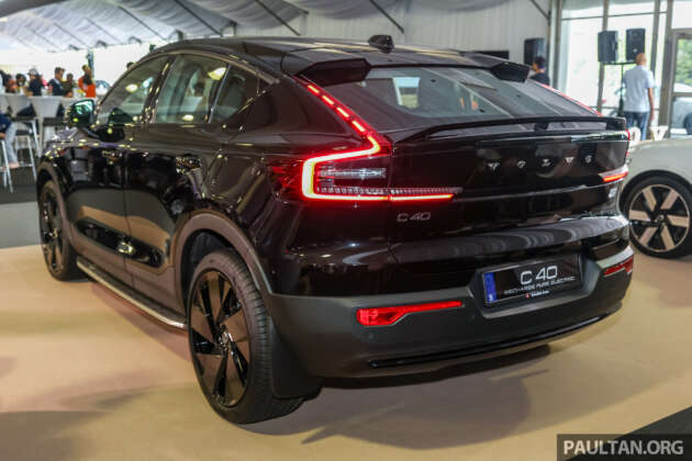 Volvo C40 Recharge 2024 dengan aksesori bernilai RM43k di M’sia; rim 20-inci, pemijak sisi, cermin digital