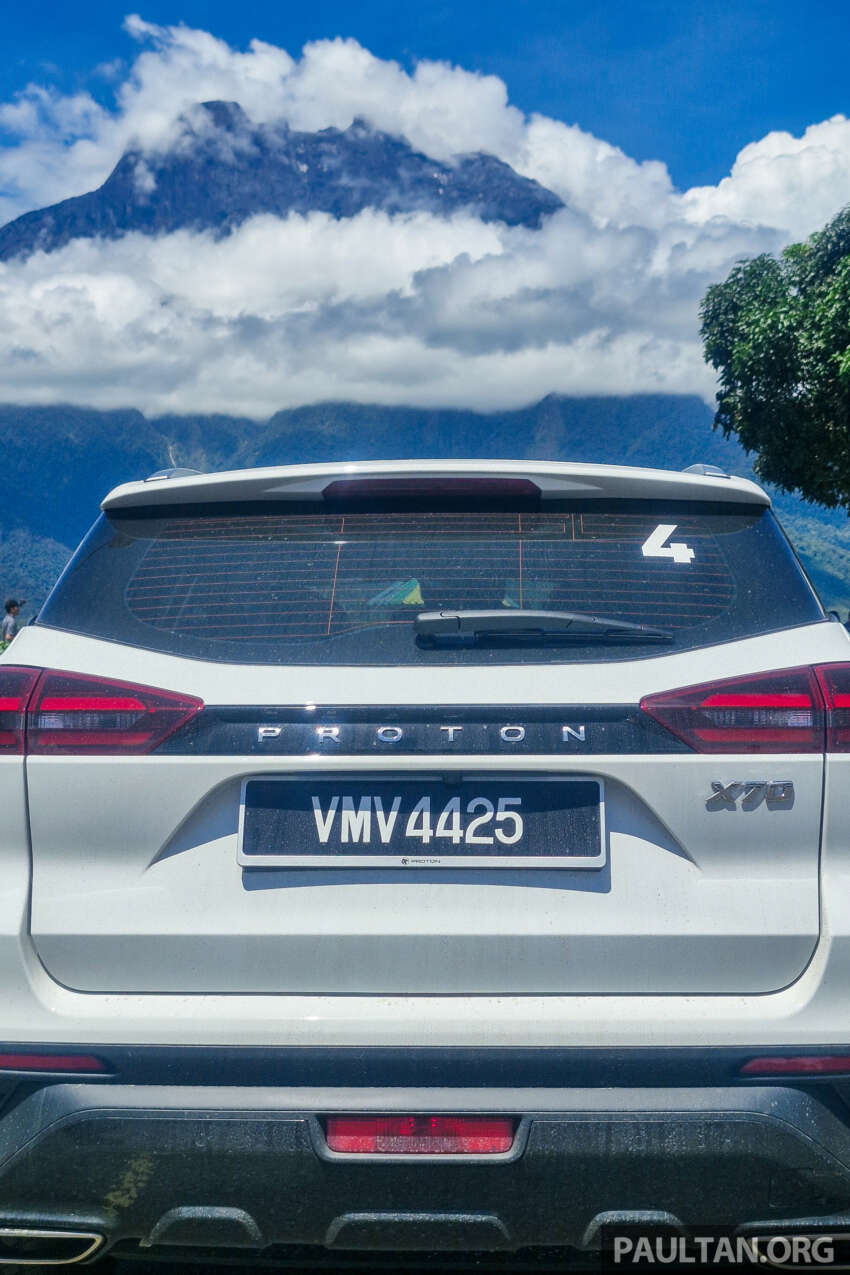 Unattached Photo Post 10 1825413