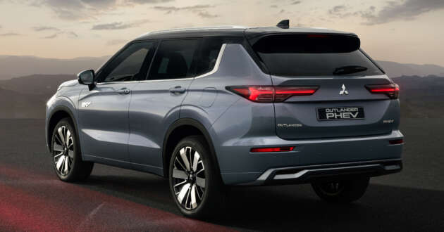 2025 Mitsubishi Outlander PHEV revealed – 22.7 kWh battery; up to 86 km EV range; design, kit tweaks