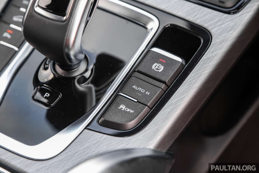 PANDU UJI: Proton X70 2025 mempertaruhkan sentuhan gaya ‘beli jiwa’ – prestasi masih kekal sama 1826593