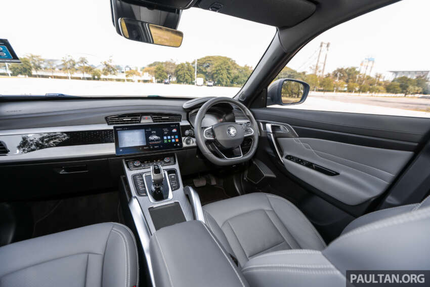 2025 Proton X70 facelift in Malaysia – full live gallery of top-spec Premium X with new looks, tech, RM126,800 1826034