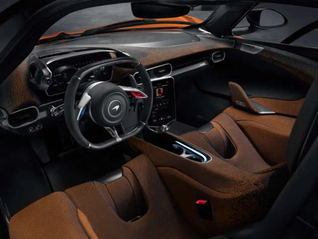 McLaren W1 debuts – 1,275 PS/1,340 Nm V8 turbo hybrid, rear-wheel drive; F1-inspired chassis and aero