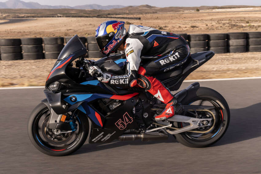 2025 BMW Motorrad M1000RR, S1000RR super bikes updated – 218 hp, slide control, new fairing 1843540