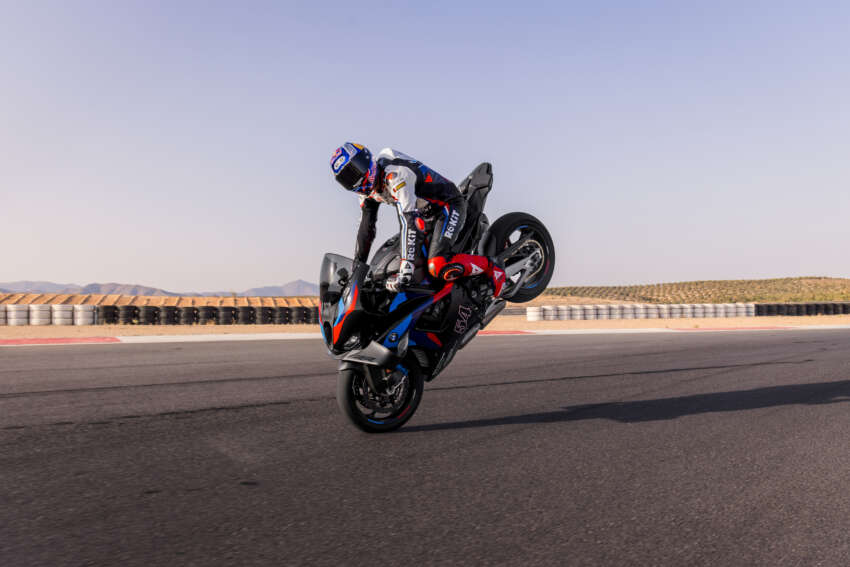 2025 BMW Motorrad M1000RR, S1000RR super bikes updated – 218 hp, slide control, new fairing 1843543