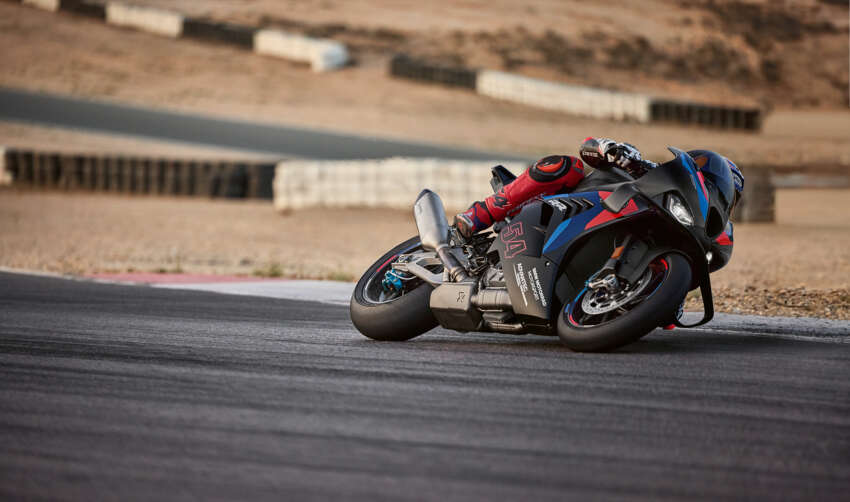 2025 BMW Motorrad M1000RR, S1000RR super bikes updated – 218 hp, slide control, new fairing 1843516