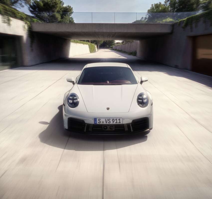 2025 Porsche 911 Carrera S facelift revealed – midrange 992.2 now has 480 PS but no more manual 1870291