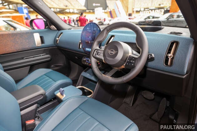 2025 MINI Countryman S CKD in Malaysia – closer look at RM90k cheaper petrol U25 vs SE EV, RM259k est