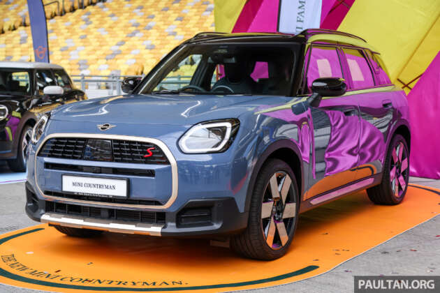 2025 MINI Countryman S CKD in Malaysia – closer look at RM90k cheaper petrol U25 vs SE EV, RM259k est