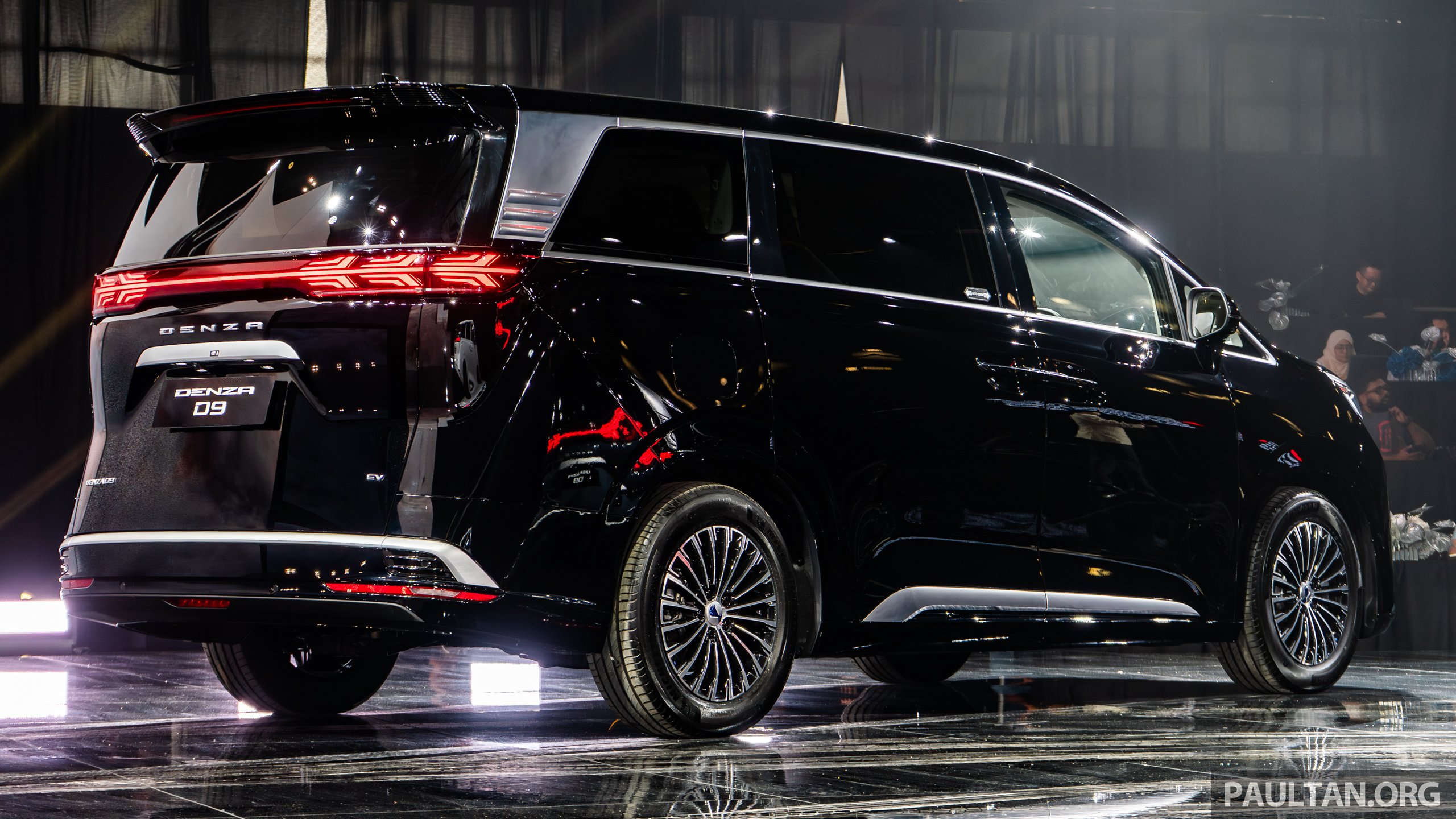 Denza D9 launched in Malaysia – BYD’s premium EV MPV, up to 374 PS, 520 km range, RM259k-RM309k