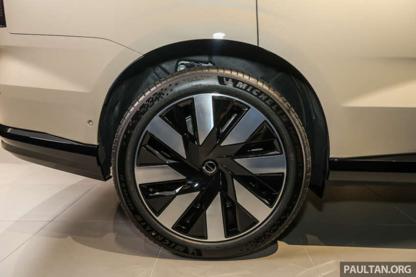 2025 Volvo EX90 and XC90 facelift open for booking – both 590 km EV and PHEV 7-seaters at RM450k est 1890954