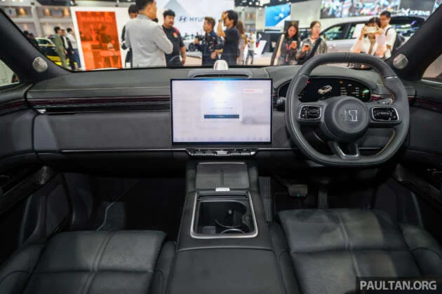 Bangkok 2025: Zeekr 7X diperkenal — saingi Model Y, hingga 646 PS, jarak 615 km WLTP; sampai M’sia Q3?