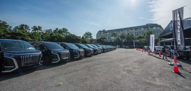 Denza D9 — 200 unit terawal MPV elektrik premium diserah kepada pelanggan hujung minggu lalu