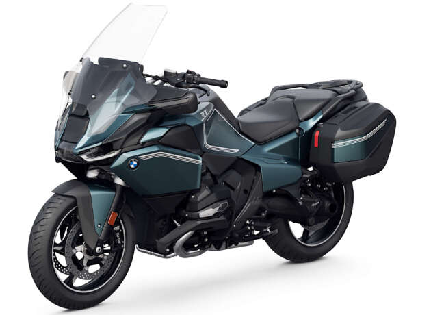BMW R1300 RT didedah – model sports tourer terima enjin 1,300 cc, kerangka baru, tambahan kelengkapan