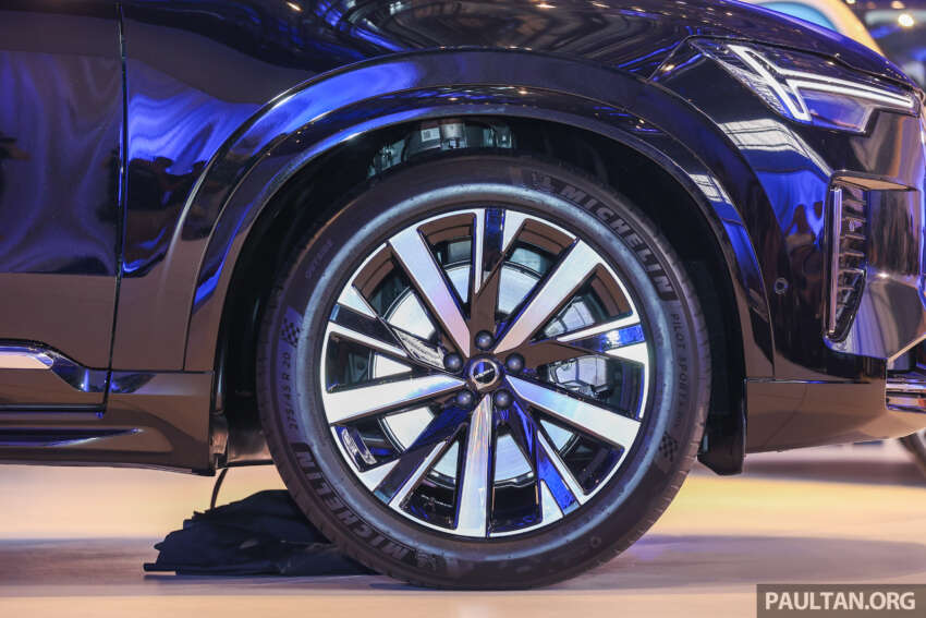 2025 Volvo XC90 facelift launched in Malaysia – B5 MHEV at RM418,888, T8 PHEV RM434,888; Ultra spec 1899609