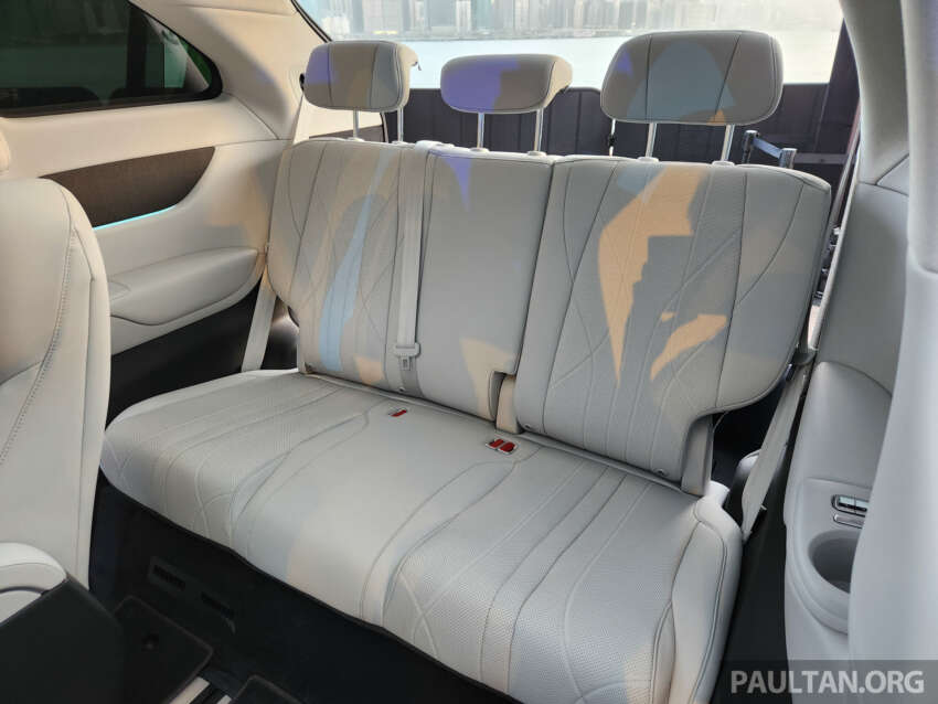 2025 Xpeng X9 facelift globally unveiled – up to 740 km CLTC, soft-close front doors, RR-like self-level hubs 1902339