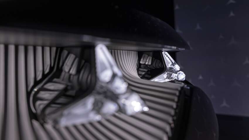 Mercedes-Benz Vision V concept revealed at Shanghai 2025, previews upcoming VLE and VLS luxury EV vans 1904930