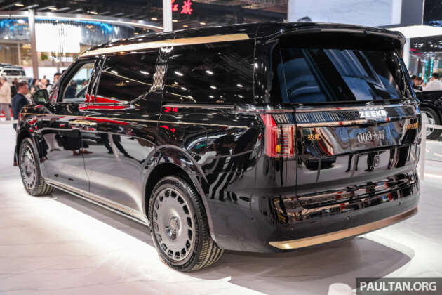 Zeekr 009 Collector’s Edition di Shanghai — MPV EV mewah empat-tempat duduk dengan saduran emas