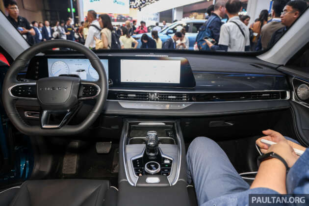 2025 Chery Tiggo 7 facelift with CSH PHEV powertrain on display at Auto Shanghai – coming to Malaysia?