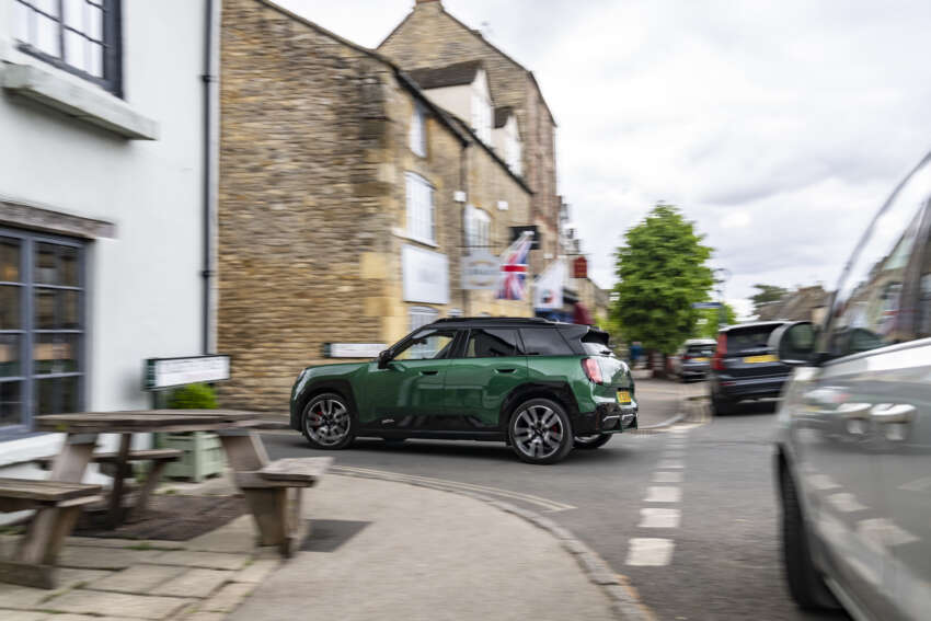 MINI JCW Aceman review – EV, SUV, hot hatch in one? 1920311