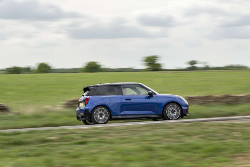 MINI JCW Aceman review – EV, SUV, hot hatch in one? 1920464