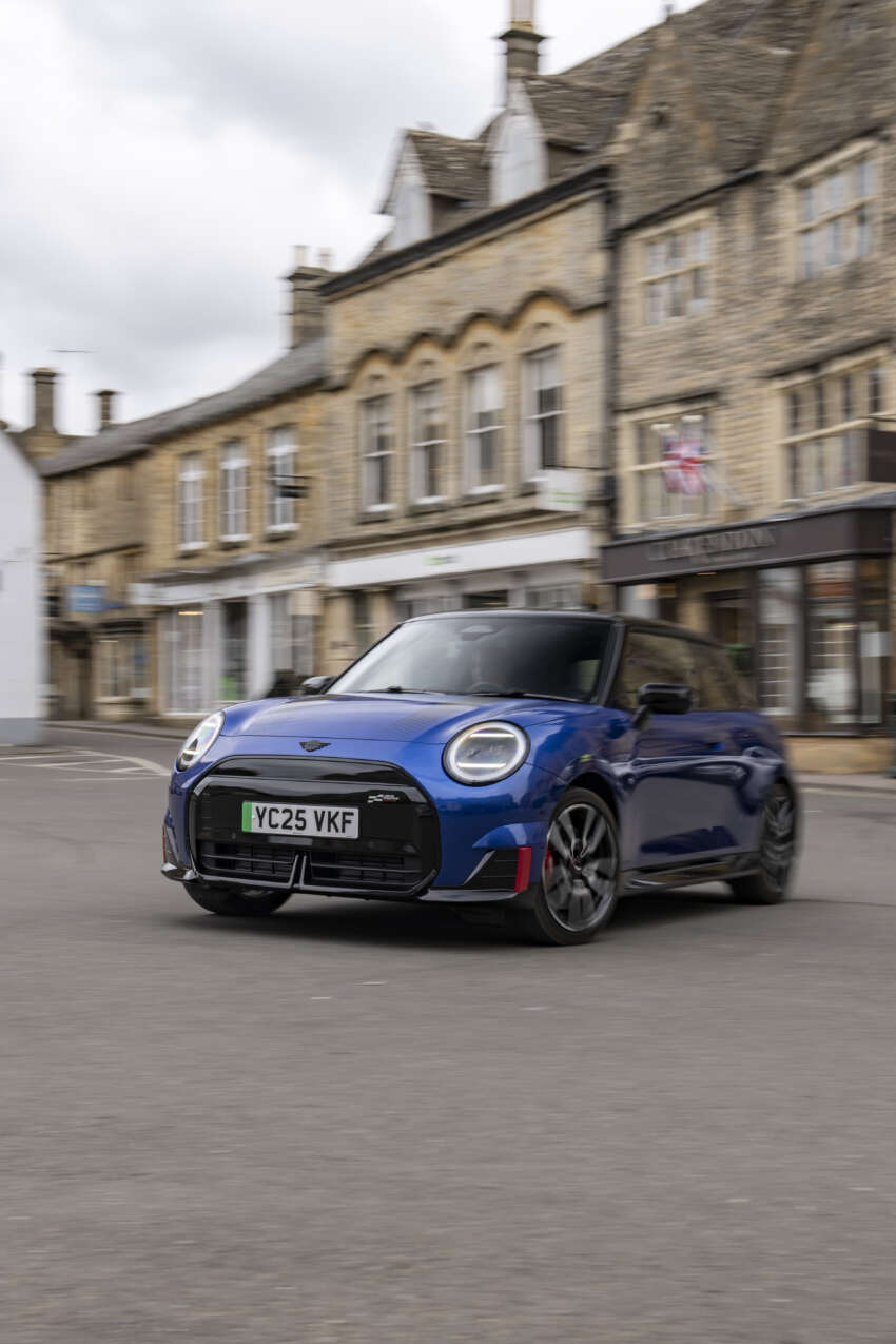 MINI JCW Aceman review – EV, SUV, hot hatch in one? 1920475