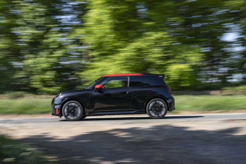 MINI JCW Aceman review – EV, SUV, hot hatch in one? 1920553