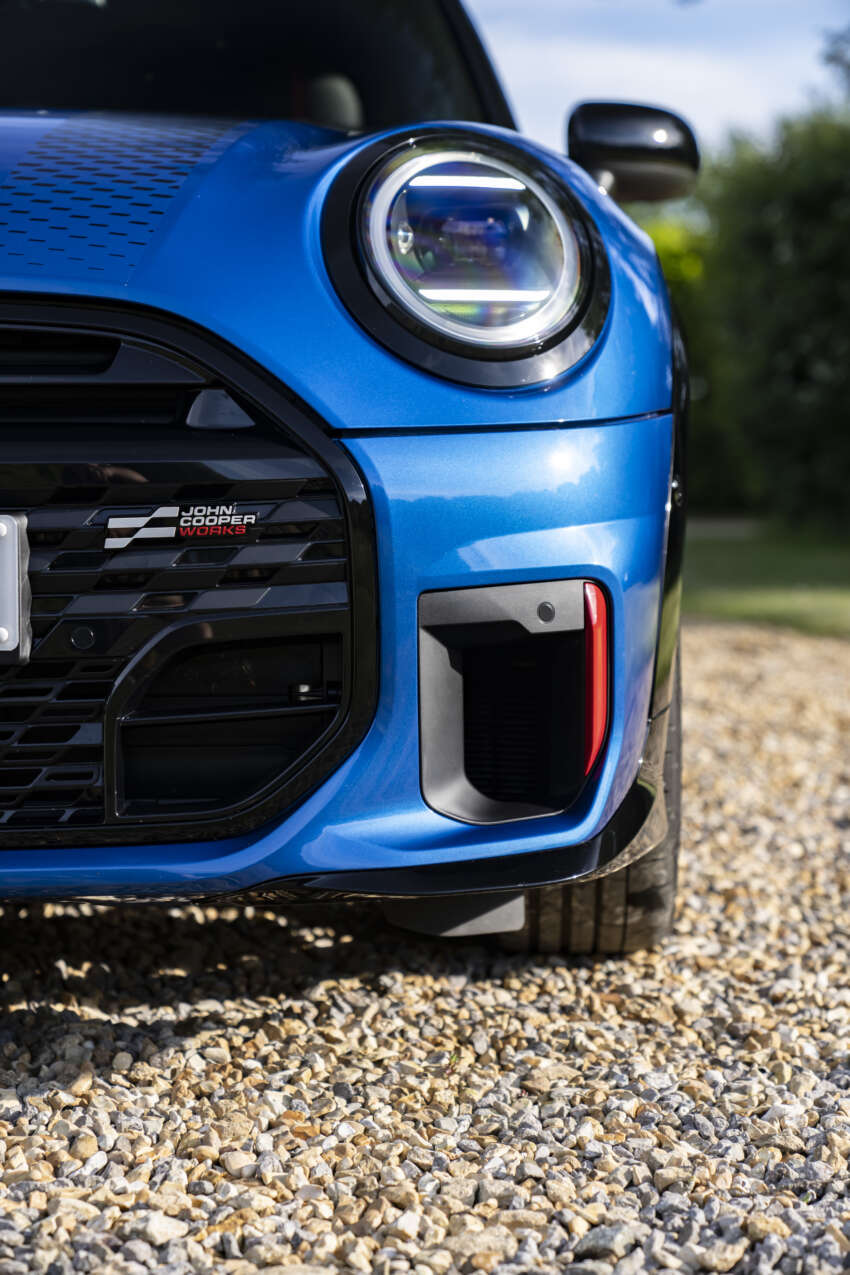 MINI JCW Aceman review – EV, SUV, hot hatch in one? 1920657