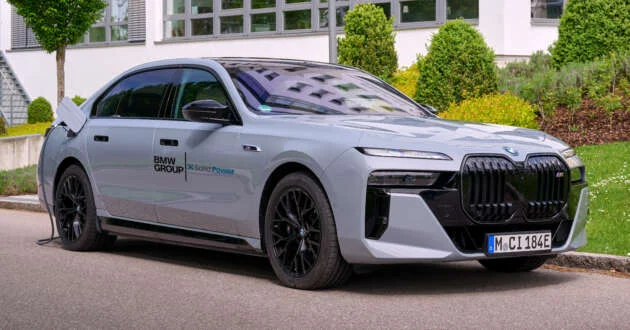 BMW begins testing solid-state EV battery in test i7