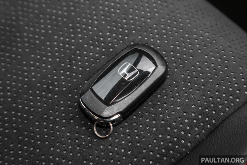 2025 Honda Civic facelift Malaysian review – turbo vs hybrid; which of the C-segment bestseller is better? 1921460