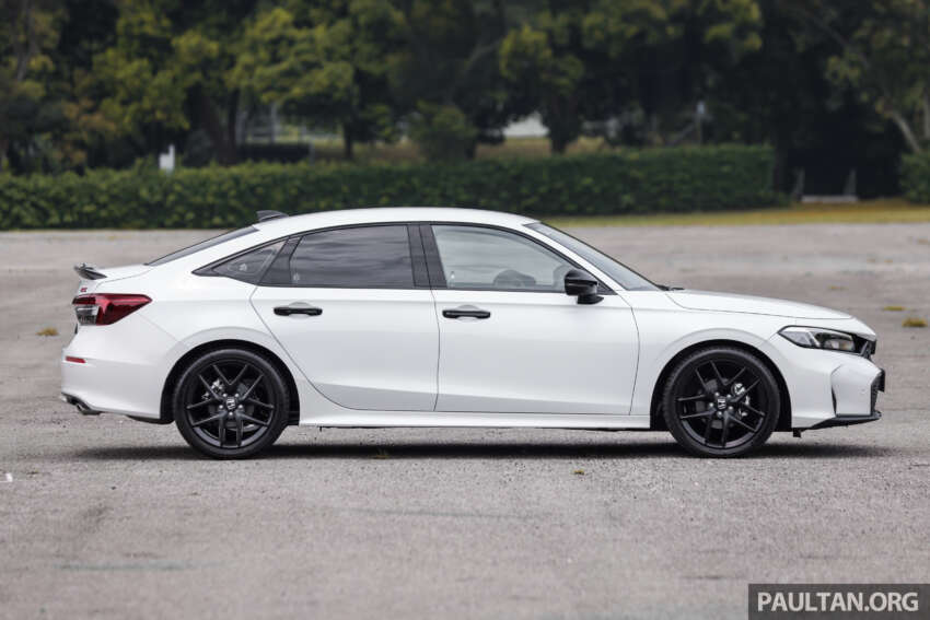 2025 Honda Civic facelift Malaysian review – turbo vs hybrid; which of the C-segment bestseller is better? 1921179