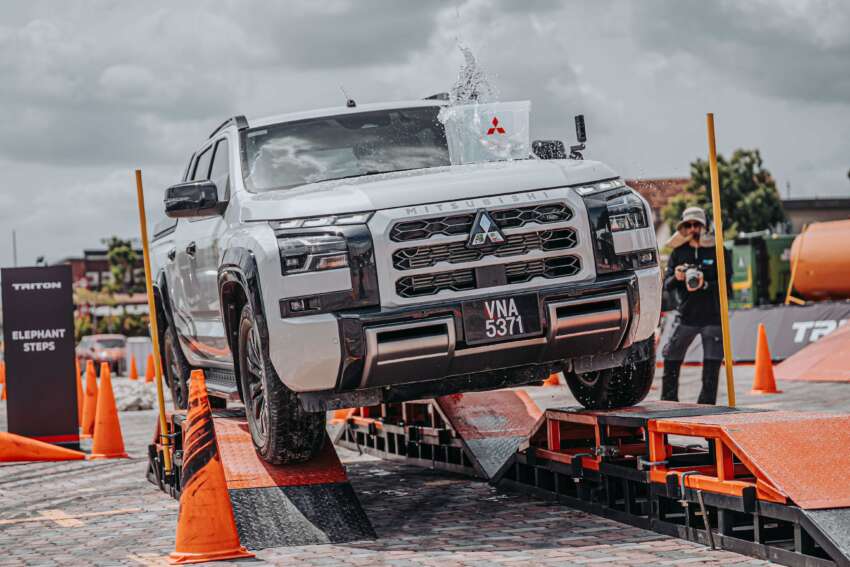 Experience the Mitsubishi Triton in “Live the Drive” off-road-styled event, AEON Kota Bharu, July 25-26 1946369