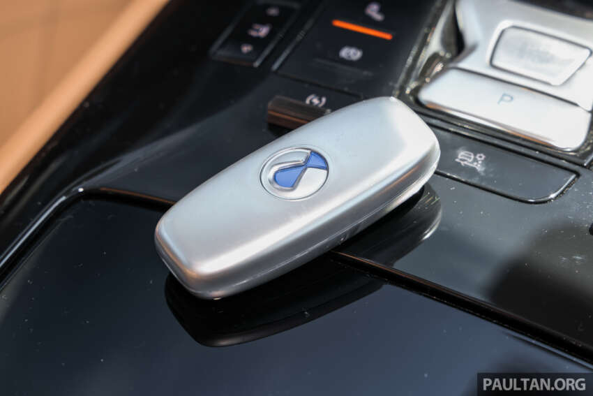 2025 Denza D9 EV MPV review in Malaysia – RM259k-309k, should the Toyota Alphard/Vellfire be worried? 1954748