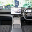 Proton eMas 7 now comes with free tonneau cover for existing, new customers – OTA brings Apple CarPlay