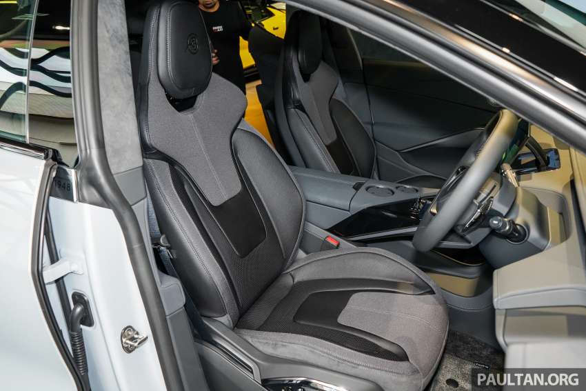 2026 Lotus Eletre and Emeya in Malaysia – revised variants, new kit; Eletre from RM499k; Emeya RM459k 1962036