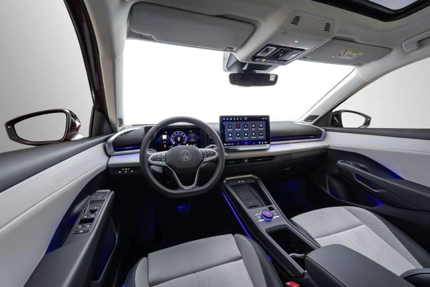 2025 Volkswagen T-Roc revealed – second-gen ‘Golf SUV’ is longer, 1.5L eTSI MHEV, column gear selector 1961857