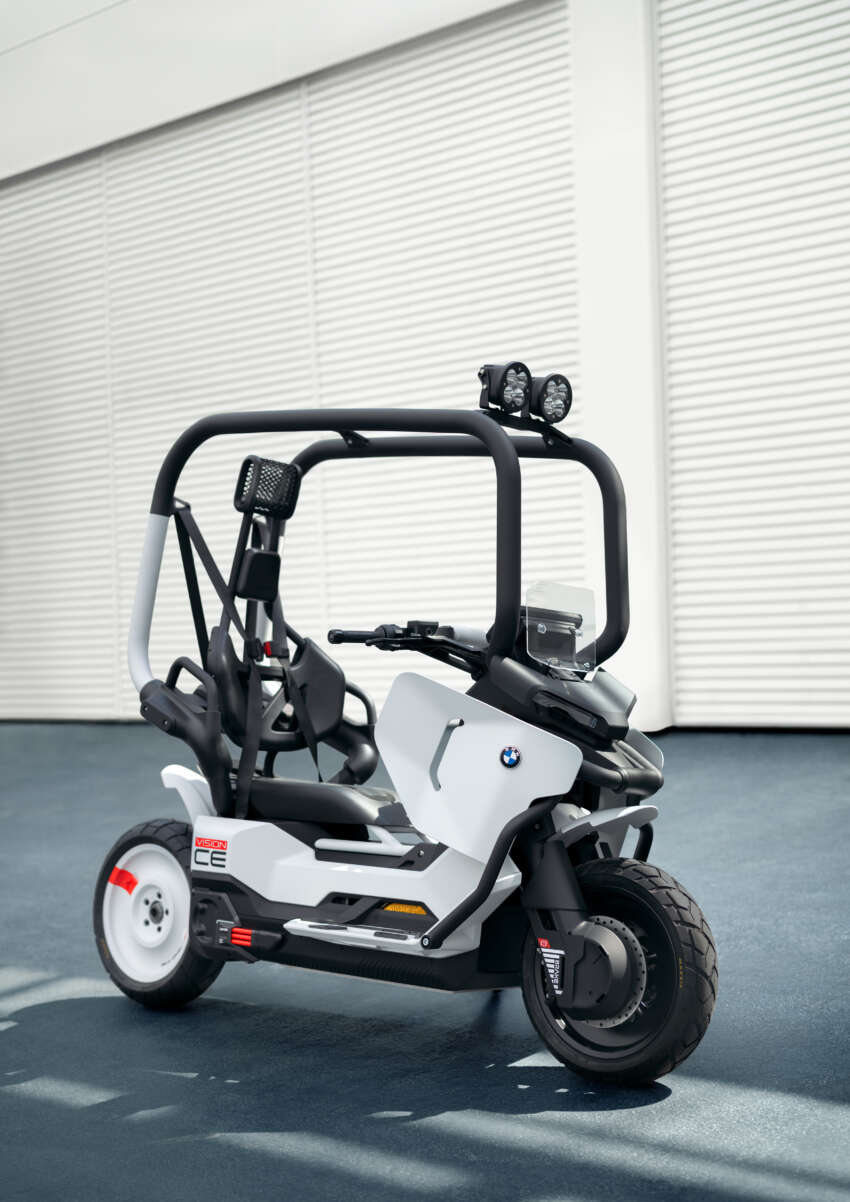 BMW Motorrad Vision CE e-scooter comes with cage 1963007