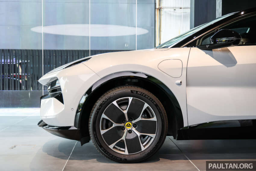2026 Lotus Eletre and Emeya 600 in Malaysia – now RM100k less; up to 610 km WLTP EV range; new trims 1976316