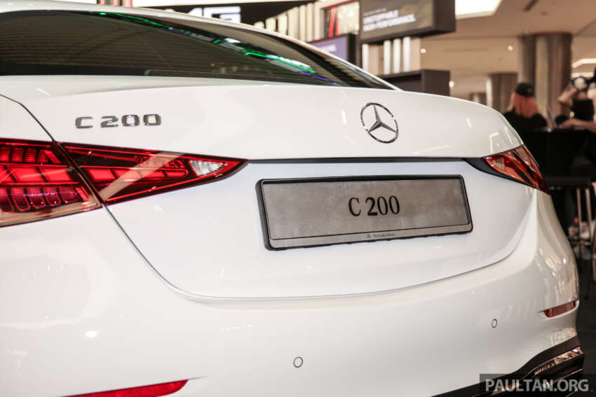 Mercedes-Benz C200 AMG Line launched in Malaysia – CKD, 19-inch AMG alloys, 360 camera, RM292,888 1967554