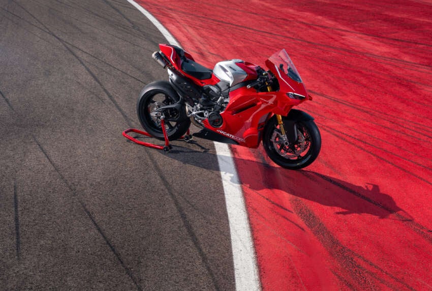 2026 Ducati Panigale V4R – 218 hp, full MotoGP aero 1974844