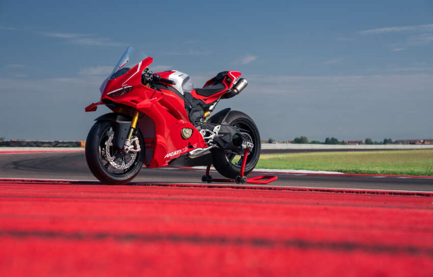 2026 Ducati Panigale V4R – 218 hp, full MotoGP aero 1974848
