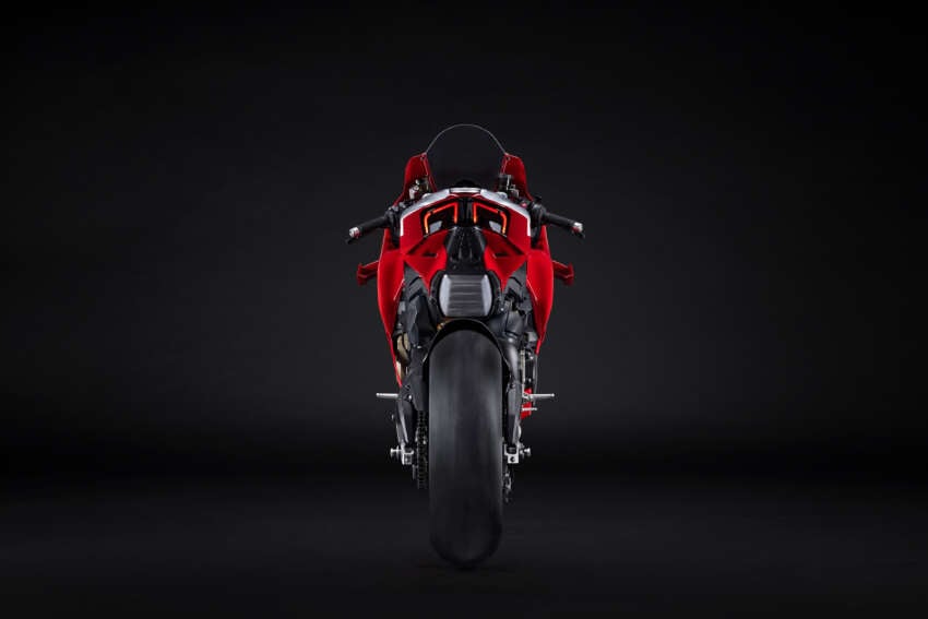 2026 Ducati Panigale V4R – 218 hp, full MotoGP aero 1974858