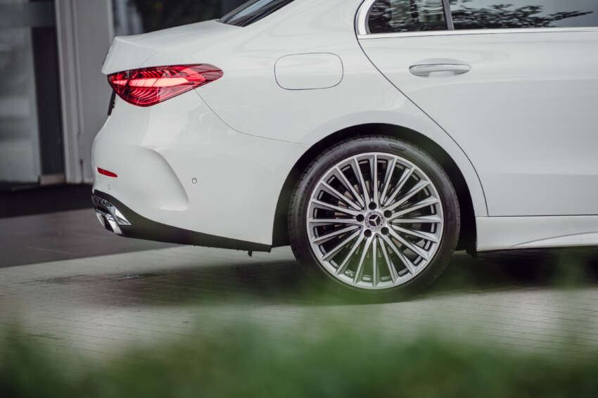 Mercedes-Benz C200 AMG Line launched in Malaysia – CKD, 19-inch AMG alloys, 360 camera, RM292,888 1967057