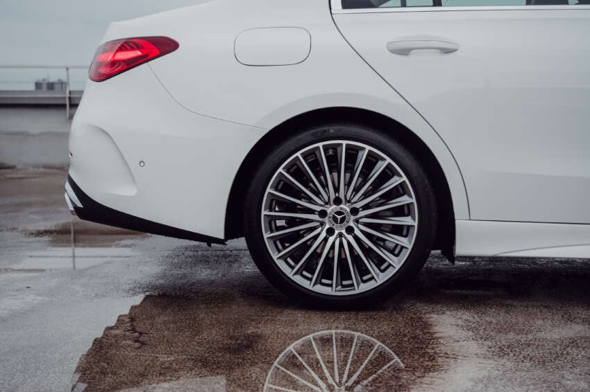 Mercedes-Benz C200 AMG Line launched in Malaysia – CKD, 19-inch AMG alloys, 360 camera, RM292,888 1967077